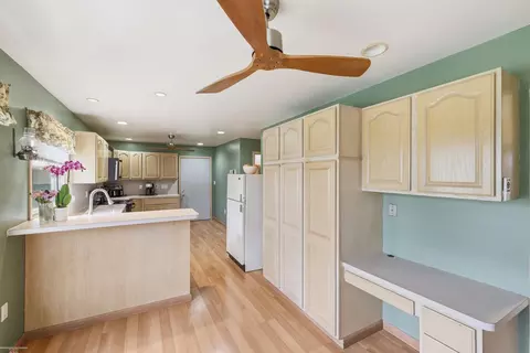 Kitchen - 46700 Tilch, Macomb, MI 48044 photo 1 of 2