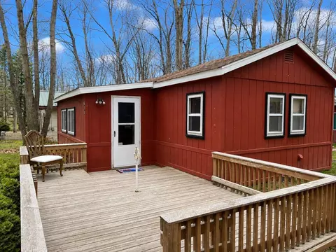 Exterior - 615 Green, Harrison, MI 48625 photo 3 of 3