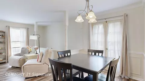 Dining - 2148 Painted Post, Flushing, MI 48433 photo 2 of 3
