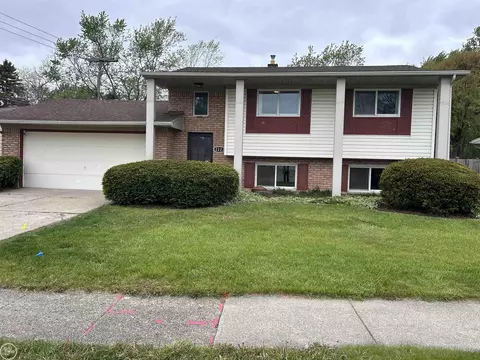 2223 Old Salem, Auburn Hills, MI 48326