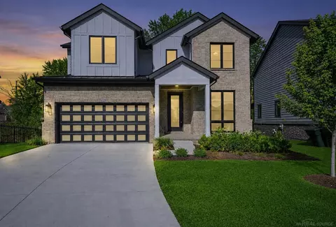 54729 Camden, Shelby Township, MI 48316