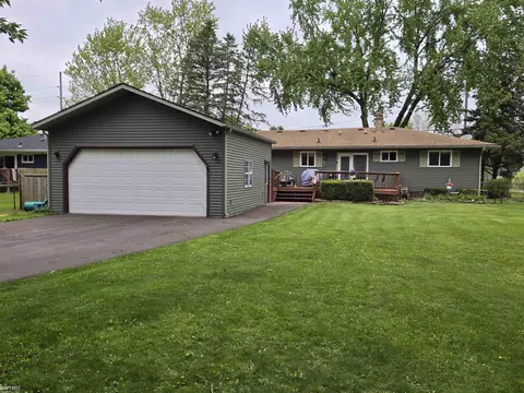4271 W Highland, Milford, MI 48380