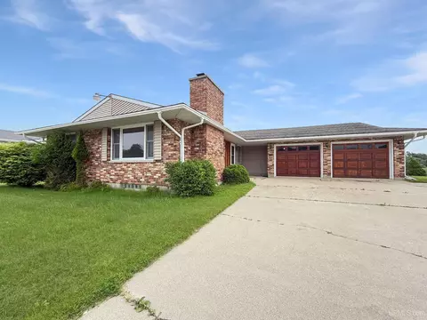 204 New Delta, Manistique, MI 49854