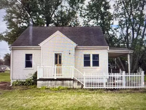 201 W South, Morrice, MI 48857