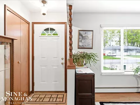 Entry Way - 829 Townsend Cresent W, Algonac, MI 48001 photo 1 of 1