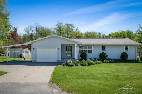 921 S Romanda, Midland, MI 48640