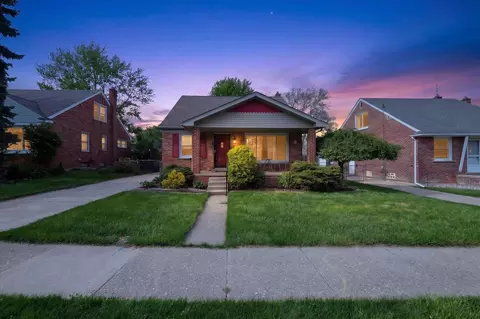 684 Phillips, Clawson, MI 48017