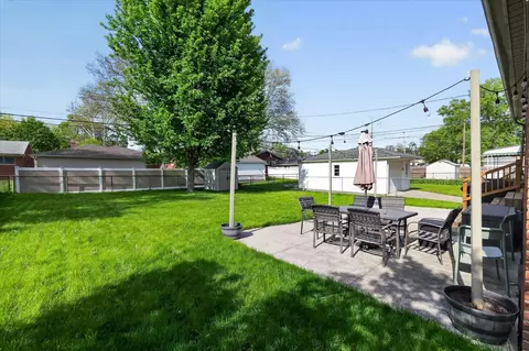 Exterior - 684 Phillips, Clawson, MI 48017 photo 7 of 10