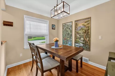 Dining - 684 Phillips, Clawson, MI 48017 photo 1 of 2