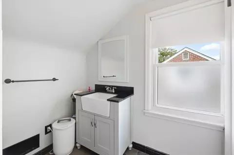 Bath - 684 Phillips, Clawson, MI 48017 photo 6 of 6