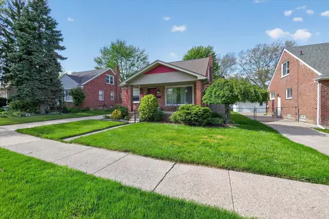 Exterior - 684 Phillips, Clawson, MI 48017 photo 3 of 10