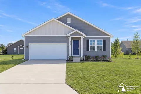 9339 Silent Breeze, Freeland, MI 48623