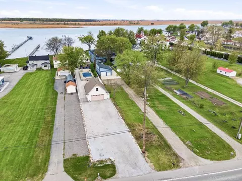 View/Area - 6143 Pointe Tremble Rd, Algonac, MI 48001 photo 3 of 6