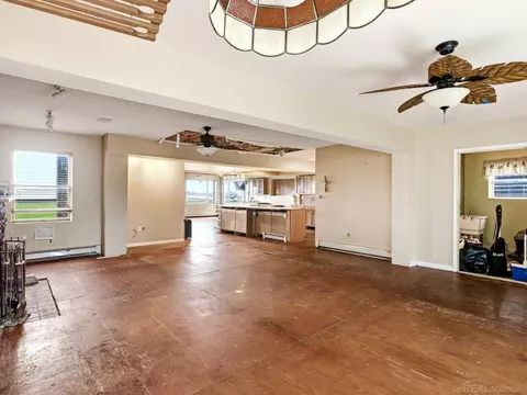 Living - 6143 Pointe Tremble Rd, Algonac, MI 48001 photo 2 of 7
