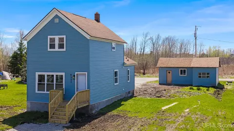 6357 S 2nd, Wells, MI 49894