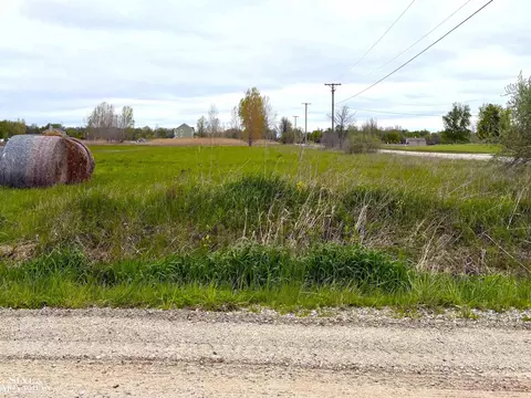 Vacant Hessen, Columbus, MI 48063