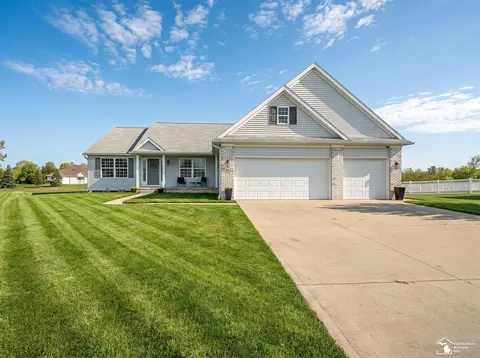 901 Plum Tree, Monroe, MI 48161