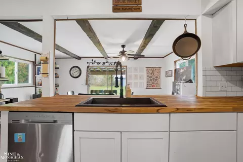 Kitchen - 1032 Summer, Algonac, MI 48001 photo 3 of 5