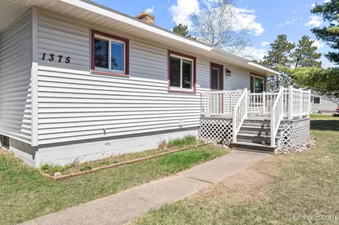 Exterior - 1375 E M28, Marquette, MI 49855 photo 1 of 4