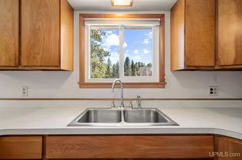 Kitchen - 1375 E M28, Marquette, MI 49855 photo 4 of 4