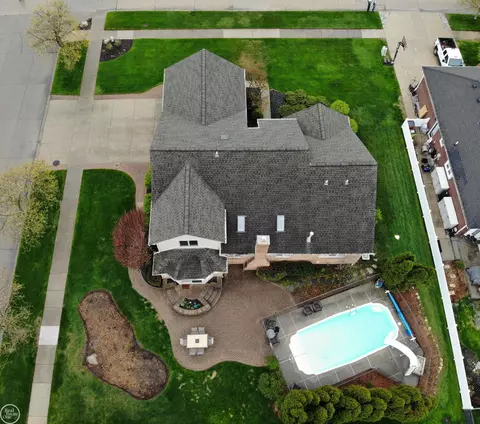 View/Area - 17385 Hillcrest, Macomb, MI 48044 photo 2 of 9