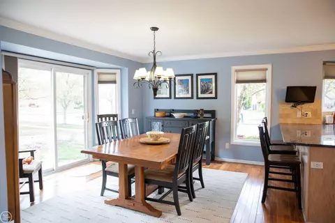 Dining - 17385 Hillcrest, Macomb, MI 48044 photo 1 of 1