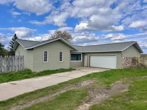 2180 W Temple, Harrison, MI 48625