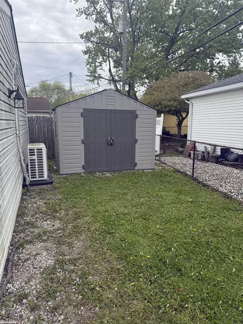 Exterior - 17851 Rainbow, Fraser, MI 48026 photo 7 of 7