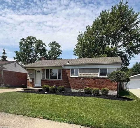 Exterior - 17851 Rainbow, Fraser, MI 48026 photo 2 of 7