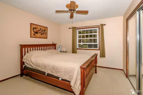 Bedroom - 7502 Wilfred, Temperance, MI 48182 photo 2 of 3