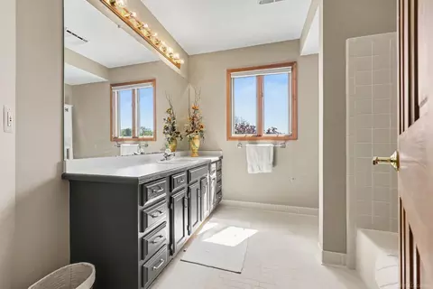 Bath - 7773 Frampton, Washington, MI 48095 photo 5 of 6