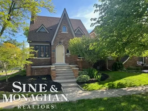 442 Manor, Grosse Pointe Farms, MI 48236