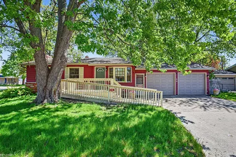 2436 20th, Port Huron, MI 48060