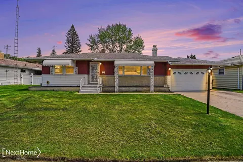 2007 Chelan, Flint, MI 48503