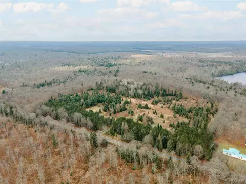 200 Olson Loop, Iron River, MI 49935 photo 7