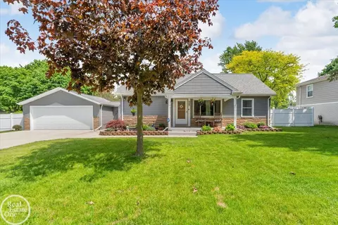 47840 Greenview, Shelby Township, MI 48317