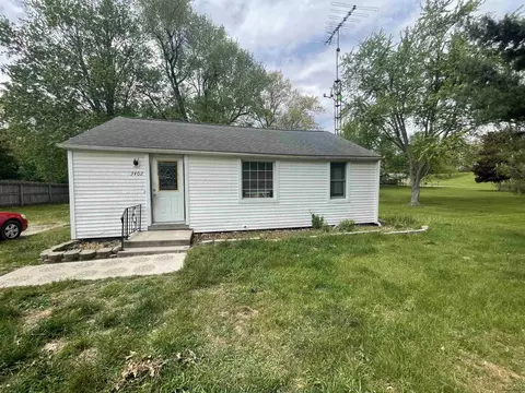 3402 Ogden, Adrian, MI 49221