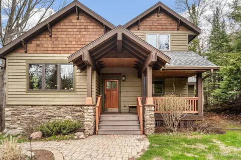 1420 W Little Shag Lk, Gwinn, MI 49841