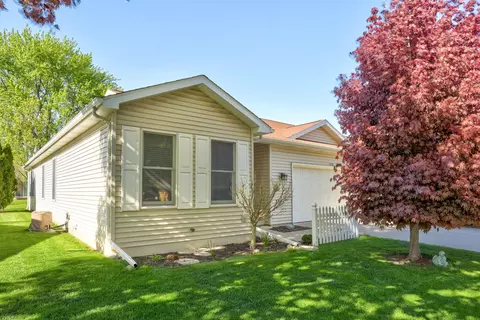 598 W Schleier, Frankenmuth, MI 48734