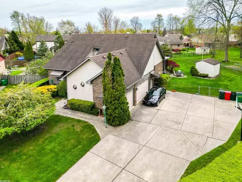 View/Area - 47799 Farmbrook, Chesterfield, MI 48051 photo 1 of 2