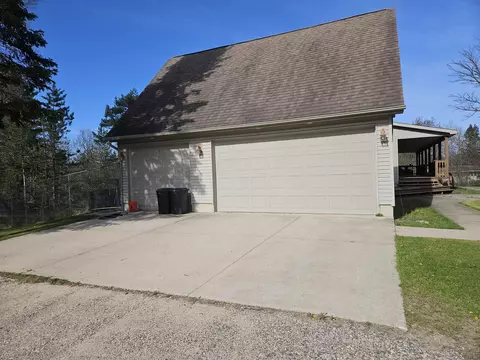 Exterior - 335 Pine, Harrison, MI 48625 photo 4 of 15