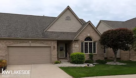 47187 Mission Vly E, Macomb, MI 48042