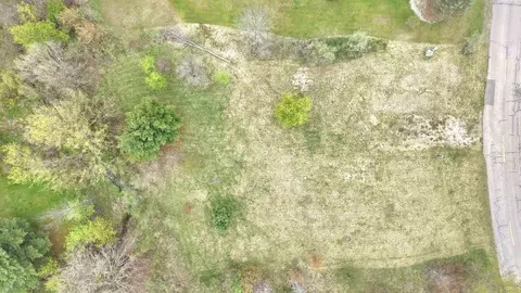 5474 Wellington, Gladwin, MI 48624 photo 3