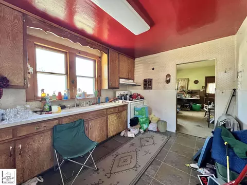 Kitchen - 107 W Second, Davison, MI 48423 photo 1 of 2