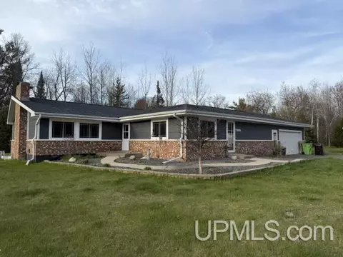 w7990 Division Street, Pembine, WI 54156