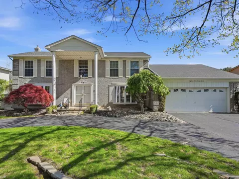 18277 Nardy, Clinton Township, MI 48036
