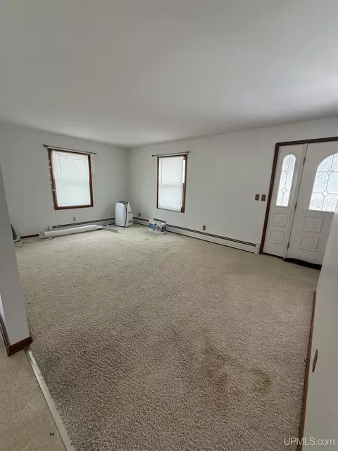 Living - 602 Cedar, Munising, MI 49862 photo 1 of 2