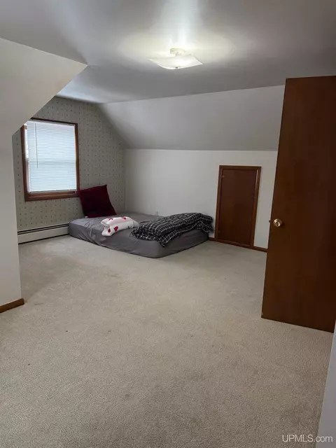 Bedroom - 602 Cedar, Munising, MI 49862 photo 4 of 5
