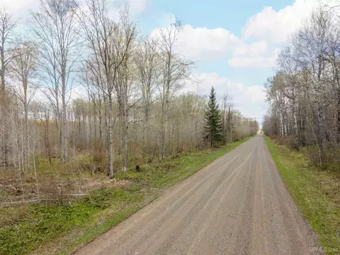 10433 Easement #LOT 2, Tipler T-wi, WI 54542