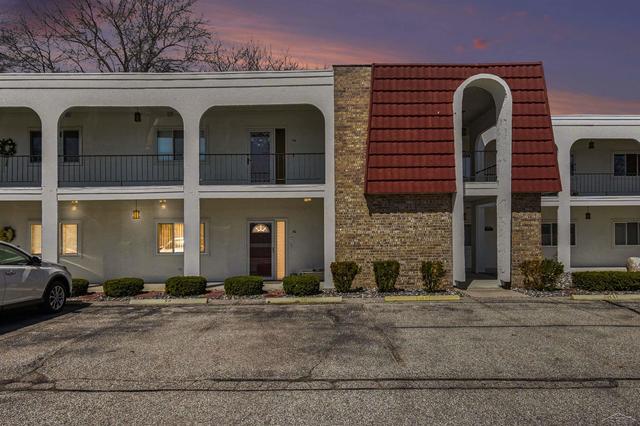 9030 Greenway #D-50, Saginaw, MI 48609
